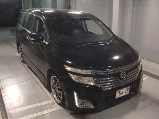 NISSAN ELGRAND 2011