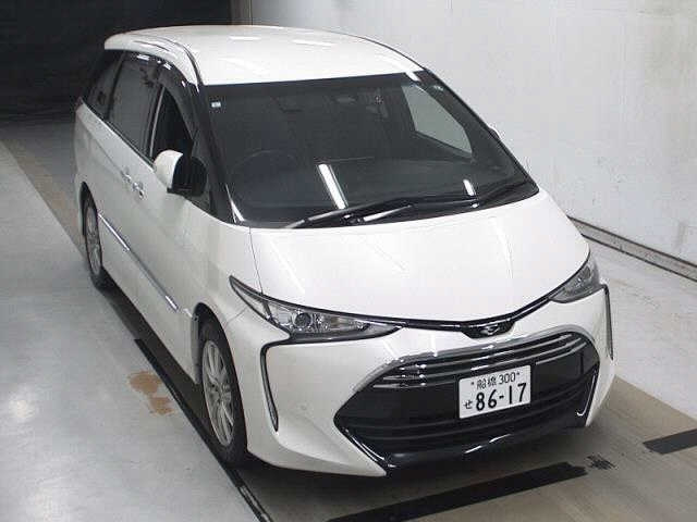 TOYOTA ESTIMA 2019