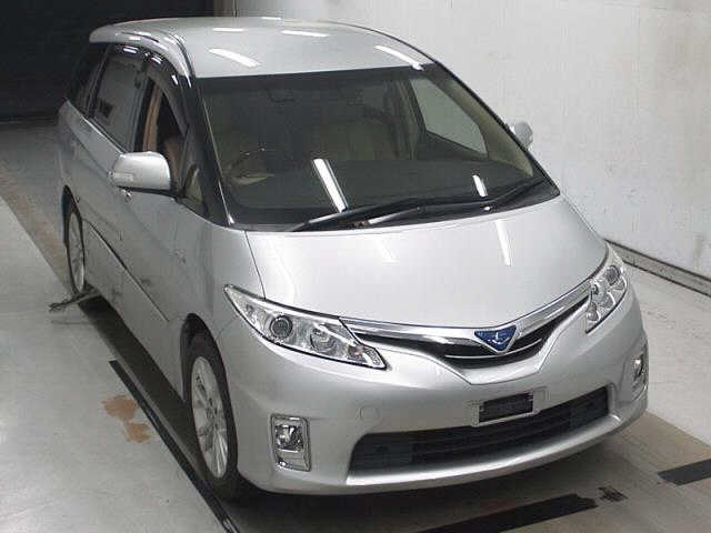 TOYOTA ESTIMA HYBRID 2015