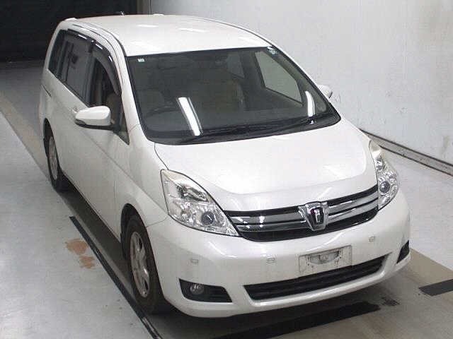 TOYOTA ISIS 2014