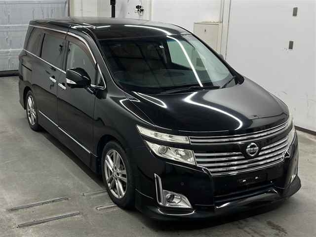 NISSAN ELGRAND 2011