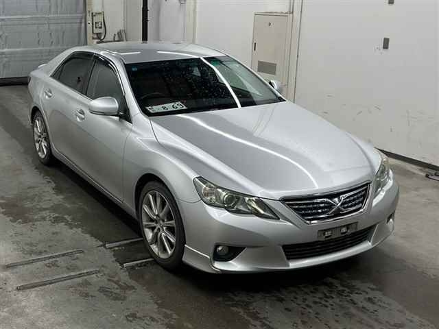 TOYOTA MARK X 2010