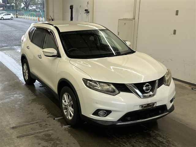 NISSAN X-TRAIL 2014