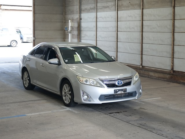 TOYOTA CAMRY