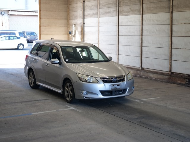 SUBARU EXIGA 2012