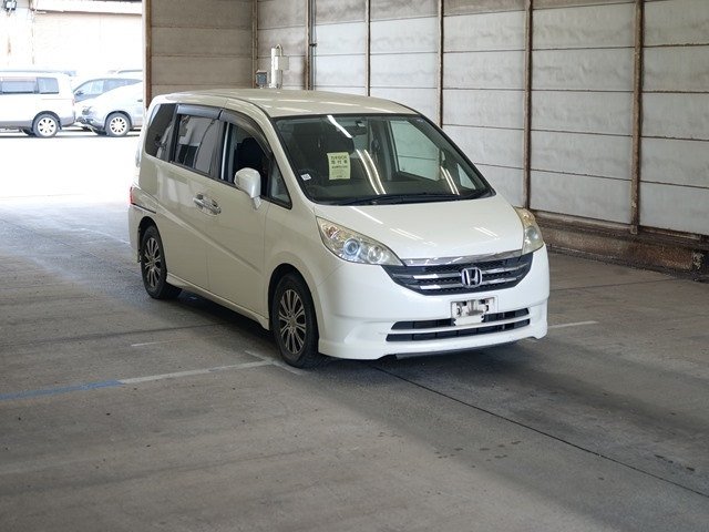 HONDA STEP WAGON 2009