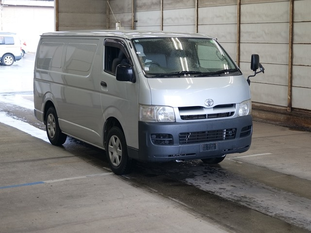 TOYOTA REGIUS ACE VAN 2006