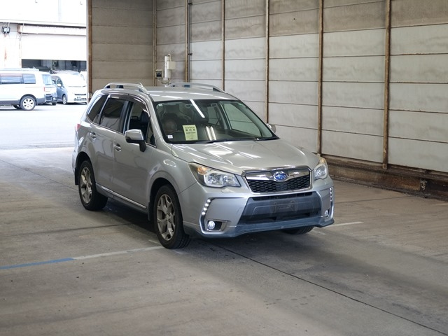 SUBARU FORESTER 2014