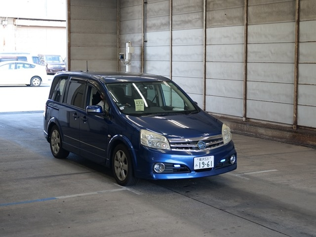 NISSAN LAFESTA