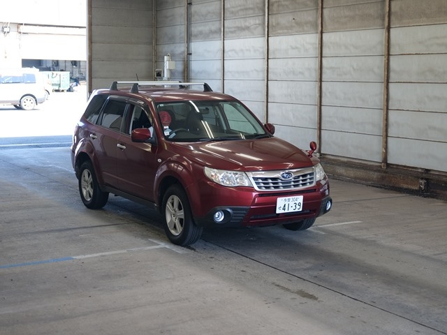 SUBARU FORESTER 2011