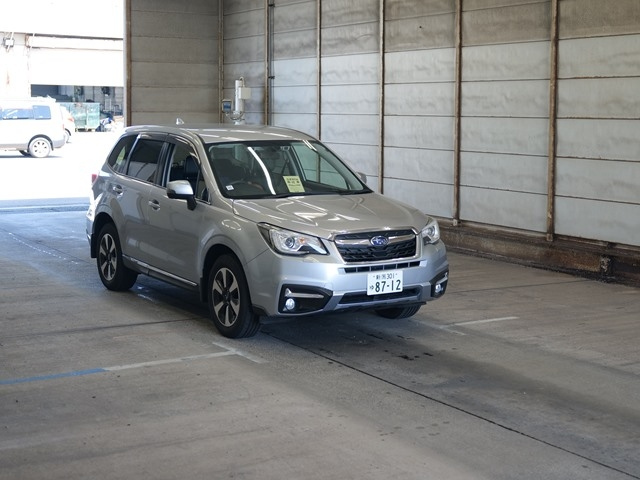 SUBARU FORESTER 2016