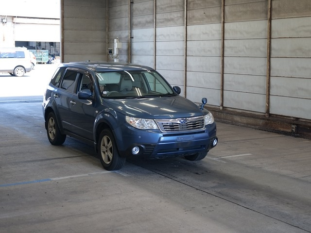 SUBARU FORESTER 2010