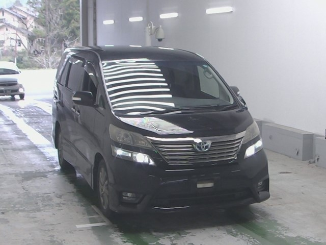 TOYOTA VELLFIRE 2009