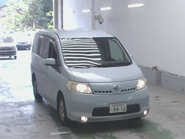 NISSAN SERENA 2005