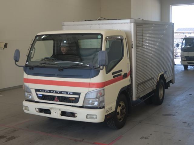 MITSUBISHI CANTER 2006