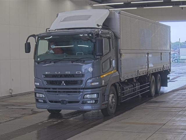 MITSUBISHI SUPER GREAT 2011