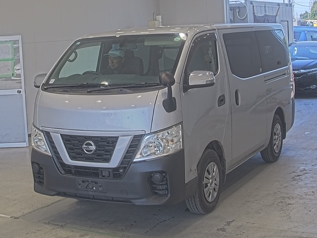 NISSAN CARAVAN VAN 2018
