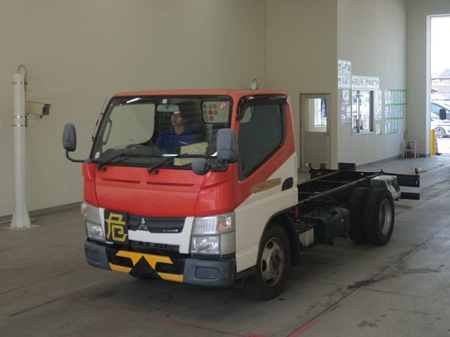 MITSUBISHI CANTER 2014