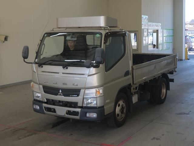 MITSUBISHI CANTER 2015