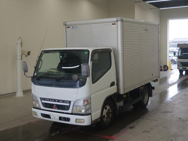 MITSUBISHI CANTER 2006