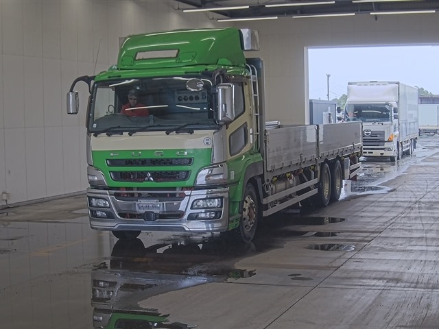 MITSUBISHI SUPER GREAT 2013