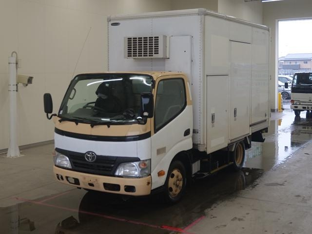 TOYOTA DYNA 2010