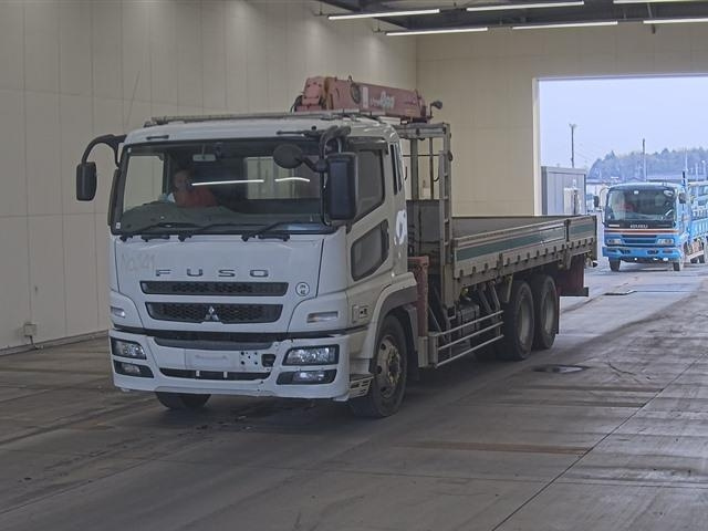 MITSUBISHI SUPER GREAT 2008