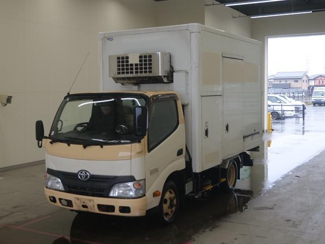 TOYOTA DYNA 2013