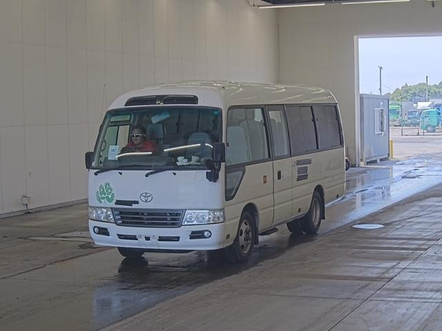 TOYOTA COASTER 2012