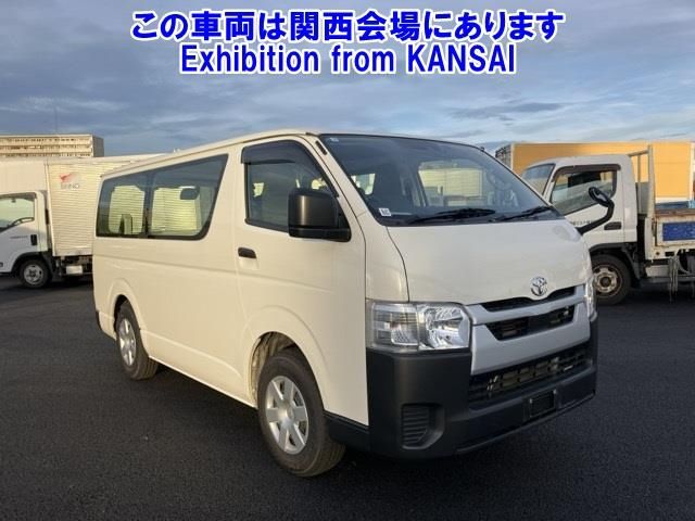 TOYOTA HIACE VAN 2020