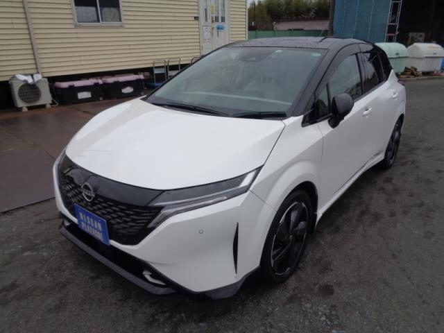 NISSAN AURA