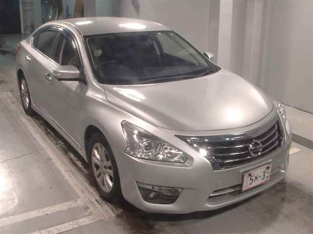 NISSAN TEANA 2020