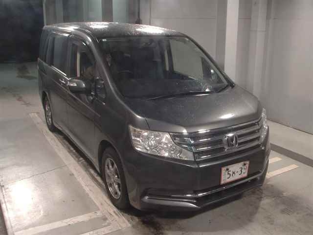 HONDA STEP WAGON 2012