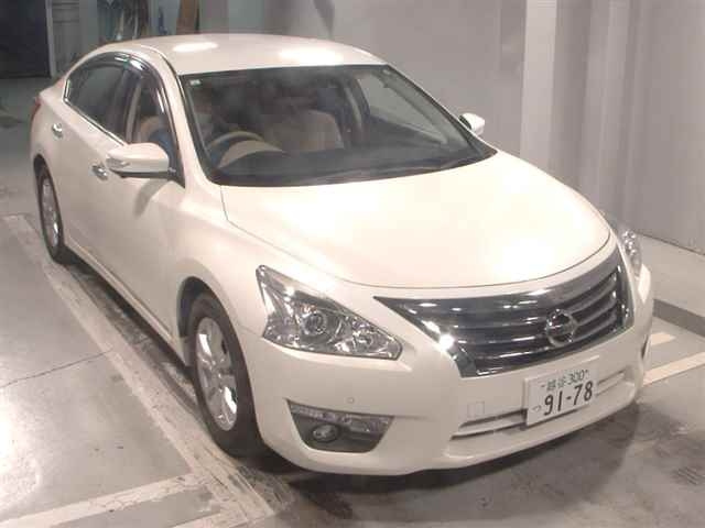 NISSAN TEANA 2017