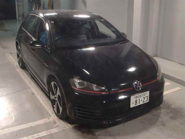 VOLKSWAGEN GOLF 2015