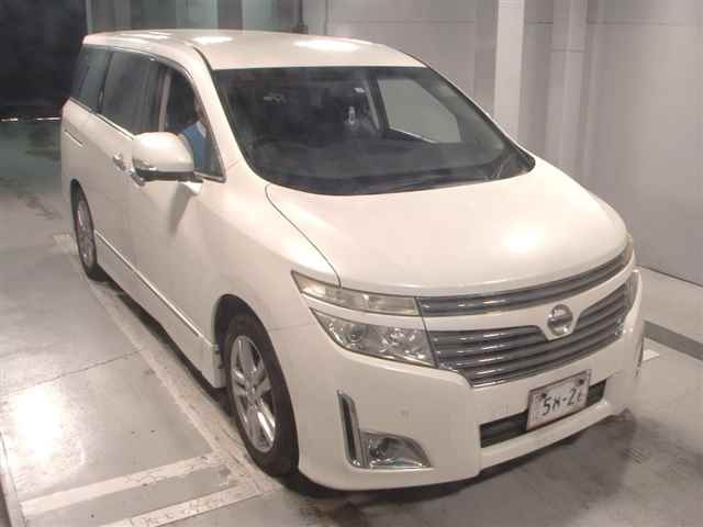 NISSAN ELGRAND 2011
