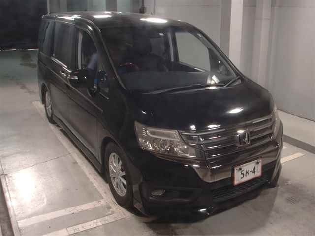 HONDA STEP WAGON 2012