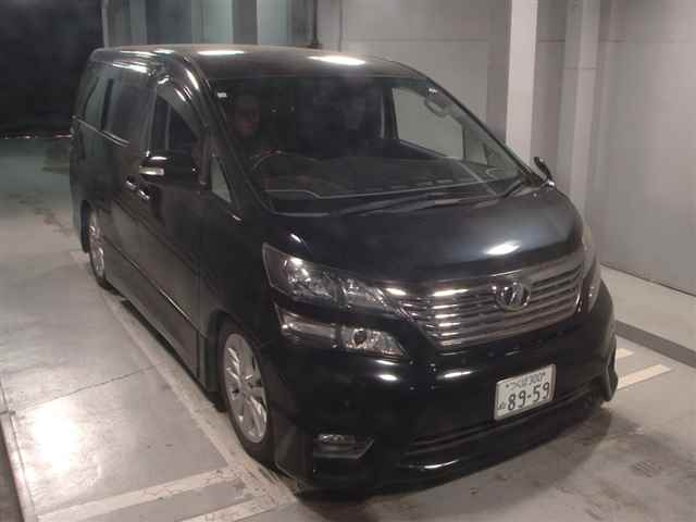TOYOTA VELLFIRE