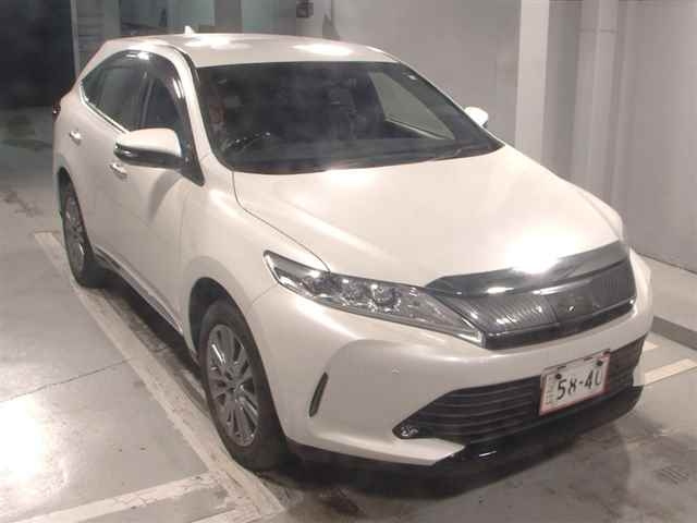 TOYOTA HARRIER