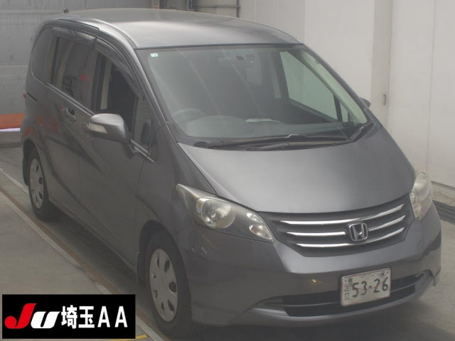 HONDA FREED 2010