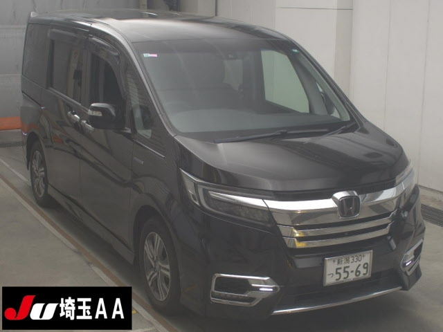 HONDA STEP WAGON 2017