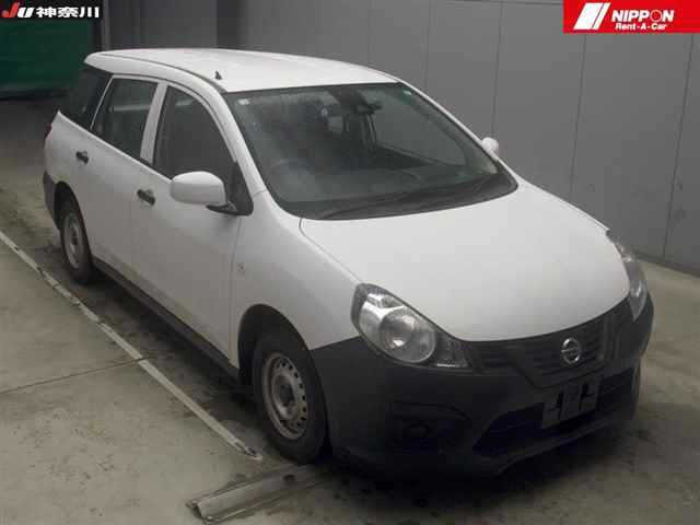 NISSAN AD