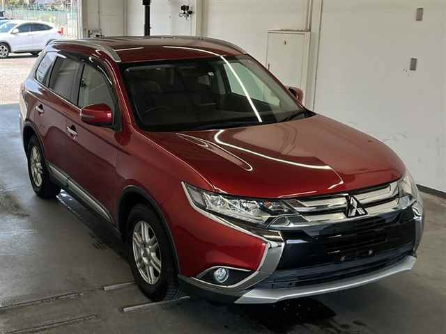 MITSUBISHI OUTLANDER 2016