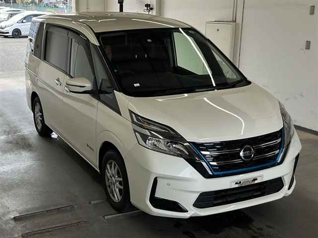 NISSAN SERENA 2020