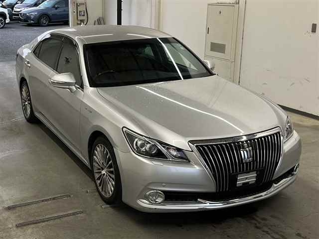 TOYOTA CROWN 2014