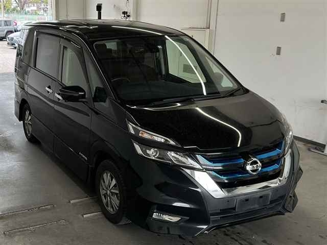 NISSAN SERENA 2018