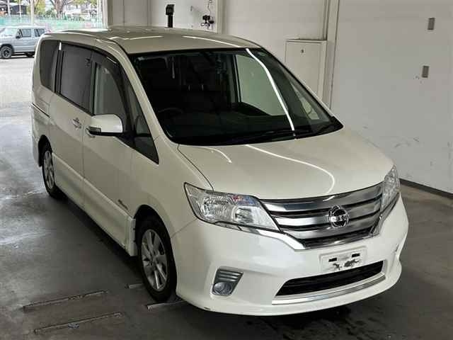 NISSAN SERENA 2012