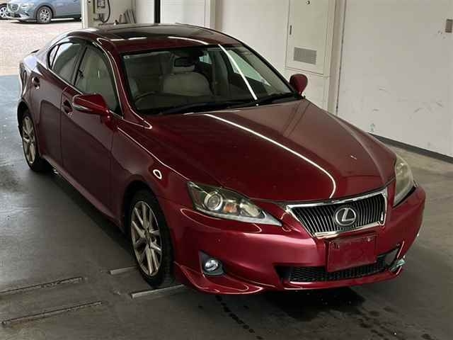 LEXUS IS 2011
