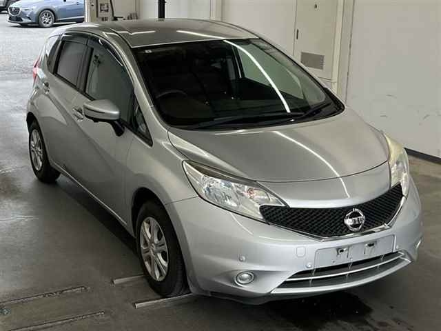 NISSAN NOTE 2015