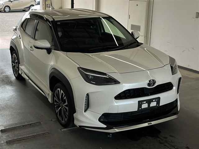 TOYOTA YARIS CROSS 2021